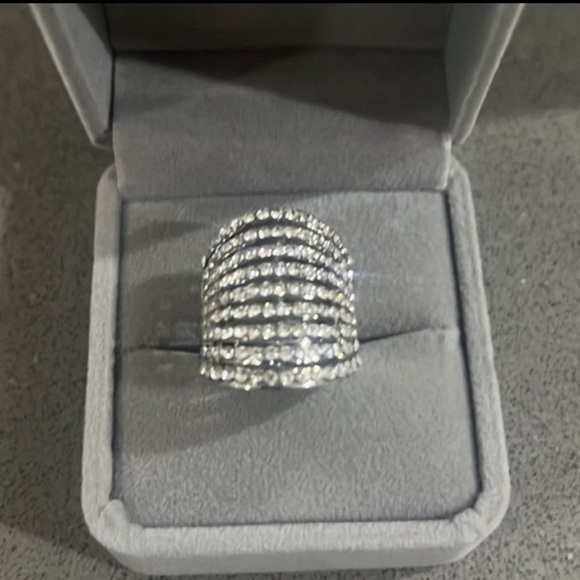 Rhinestone, Silver Plated Cocktail Statement ring - - Picture 9 of 14